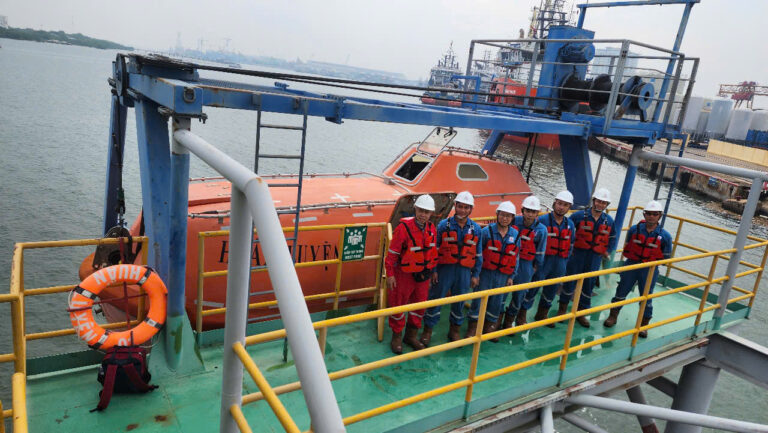 z6667923015181_8a1782c2f9f98992179188c067724c85