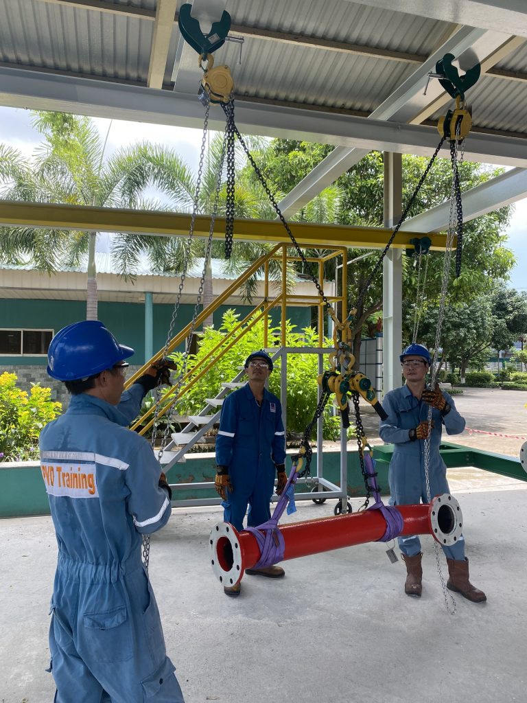 Khóa học OPITO Rigger Initial: 5 lý do người làm Offshore nên tham gia ...