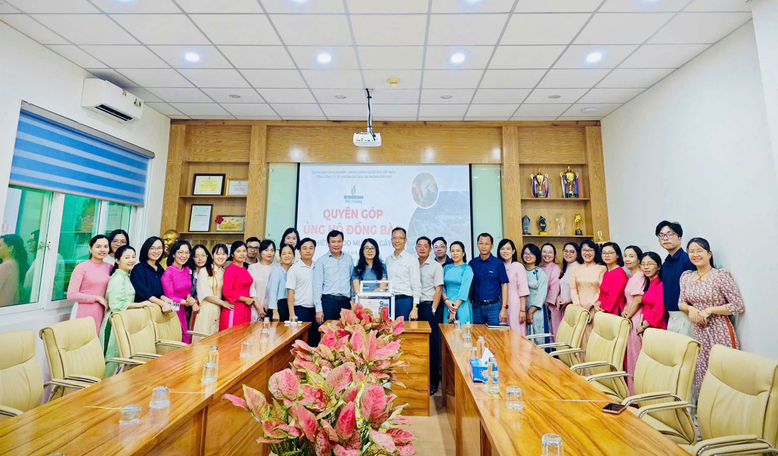 z7258207018982 5497c71452ee9439f4d04938fe241148