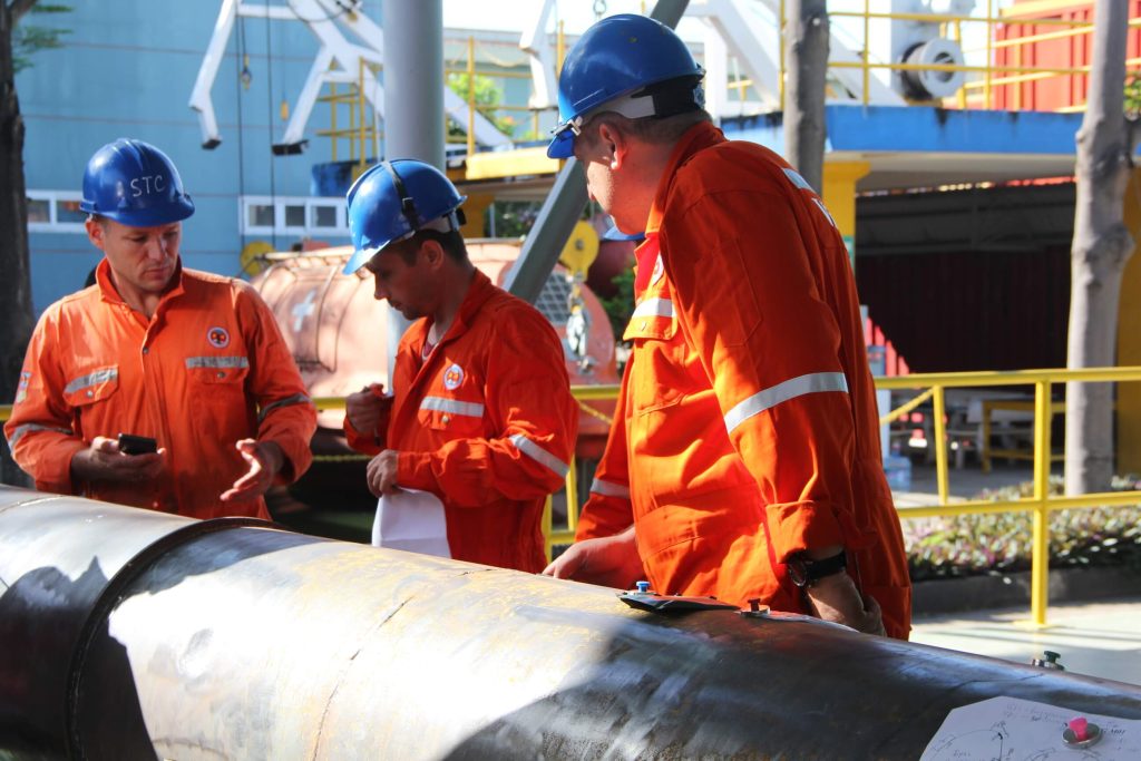 DIVER INSPECTION COURSE - Advancing Professional Underwater Structural Inspection Skills 2 Diver Inspection