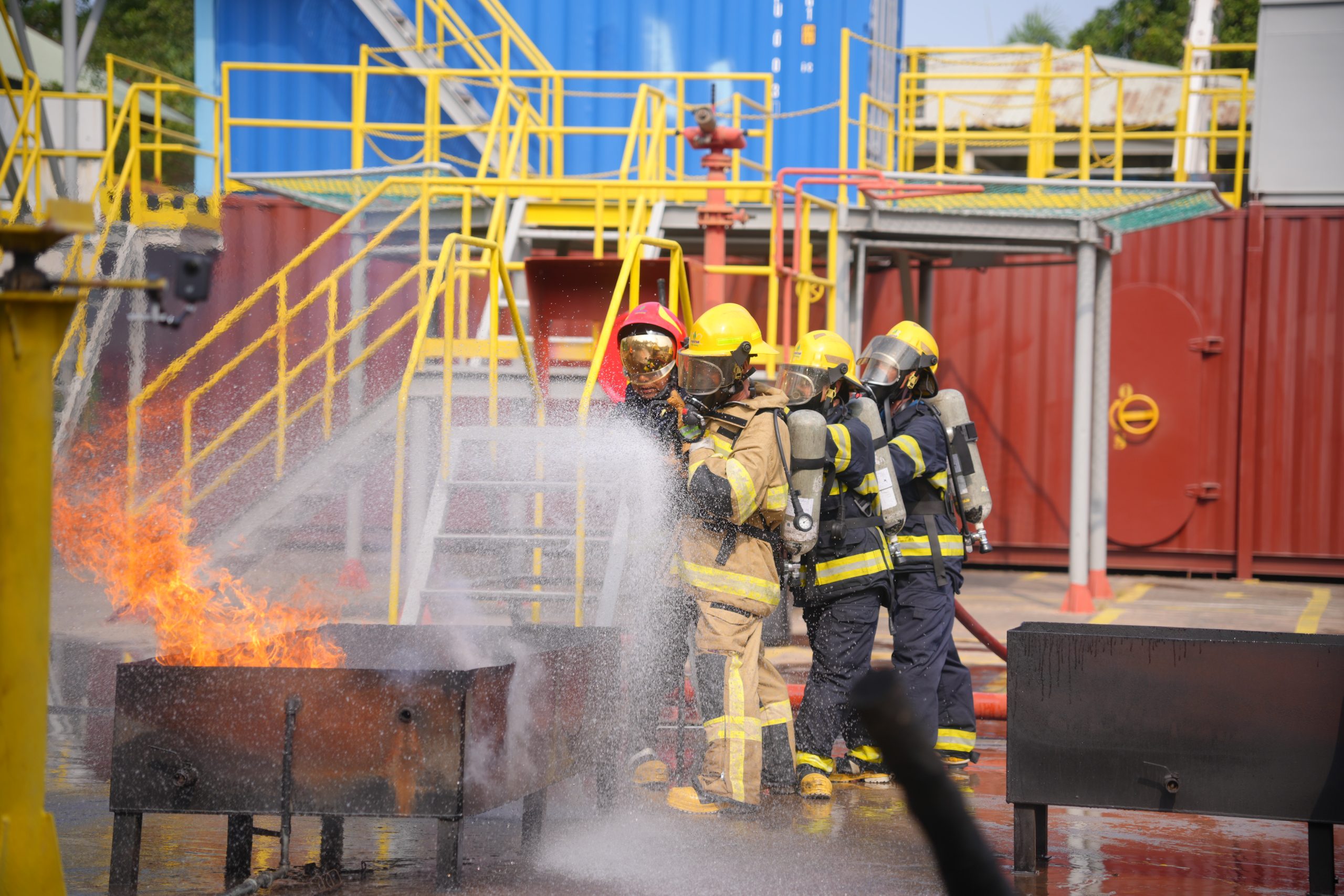 MEMIR & MEM – Emergency Management Competence: A Critical Capability in the Oil & Gas and Industrial Sectors 2 RED05228 scaled